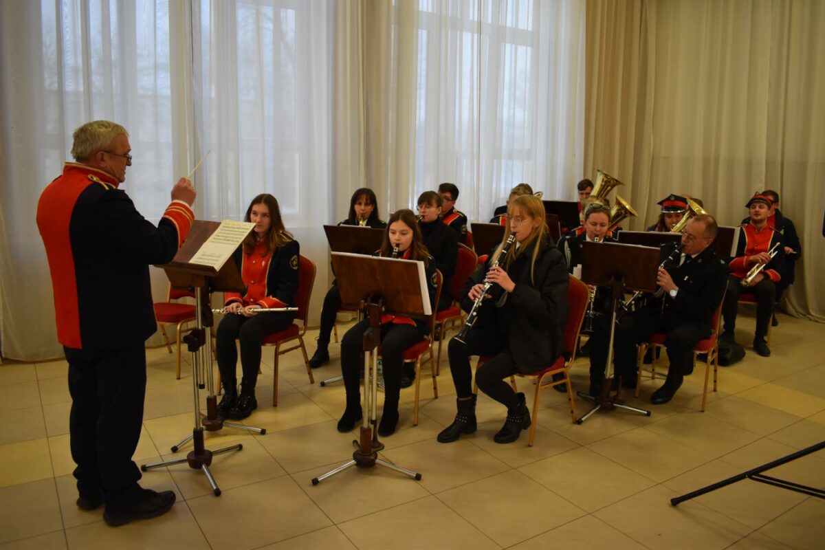 Orkiestra Dęta podczas koncertu.