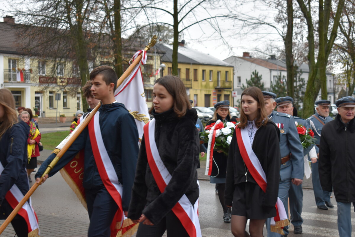 11 listopada w Dobrem zorganizowano obchody 104. Rocznicy Odzyskania Niepodległości przez Polskę.