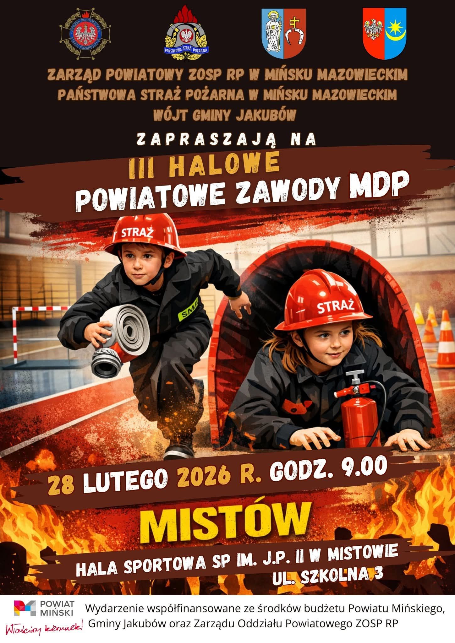 Plakat zaprasza na zawody strażackie dla młodzieży. W centrum dwoje dzieci w kaskach, jedno z wężem strażackim. Tło czerwono-brązowe z płomieniami.